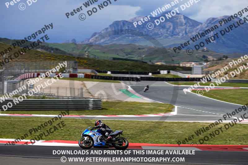 cadwell no limits trackday;cadwell park;cadwell park photographs;cadwell trackday photographs;enduro digital images;event digital images;eventdigitalimages;navarra;no limits trackdays;peter wileman photography;racing digital images;trackday digital images;trackday photos